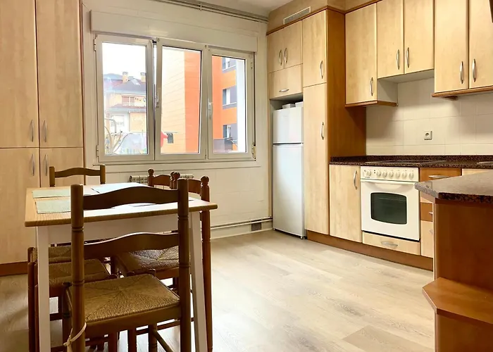 Claret - A 600 M De La Playa