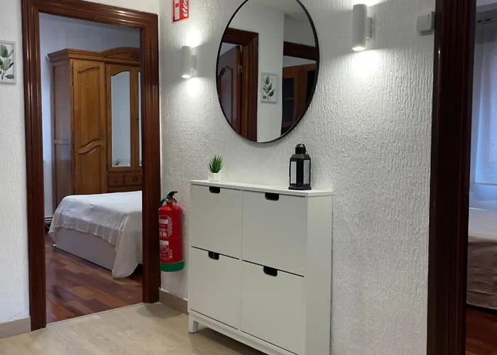 Claret - A 600 M De La Playa גיחון