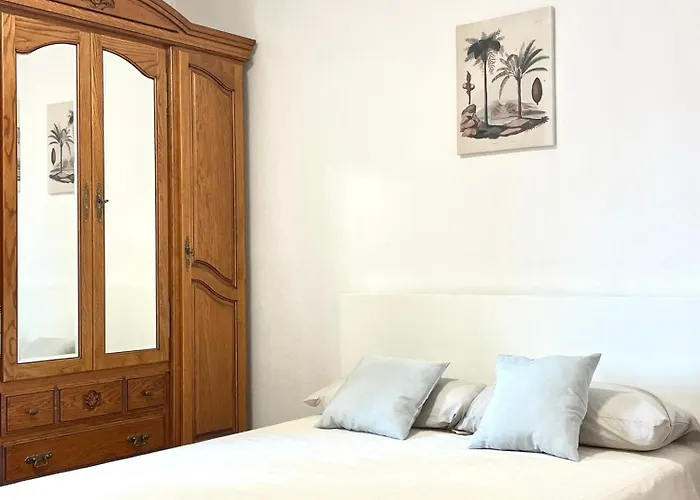 Claret - A 600 M De La Playa * גיחון