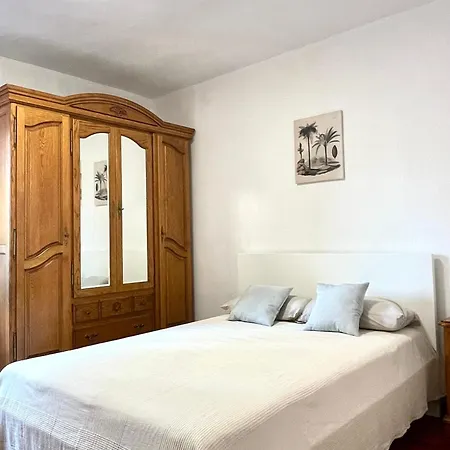 Claret - A 600 M De La Playa Apartment