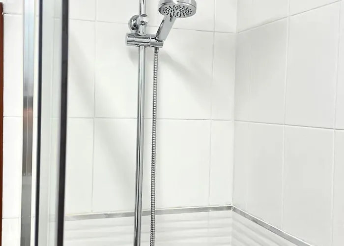 Claret - A 600 M De La Playa Gijón